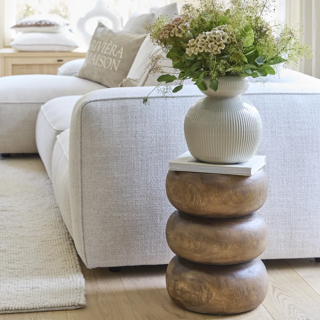 Cala Carbo_EndTable_548630-8.webp