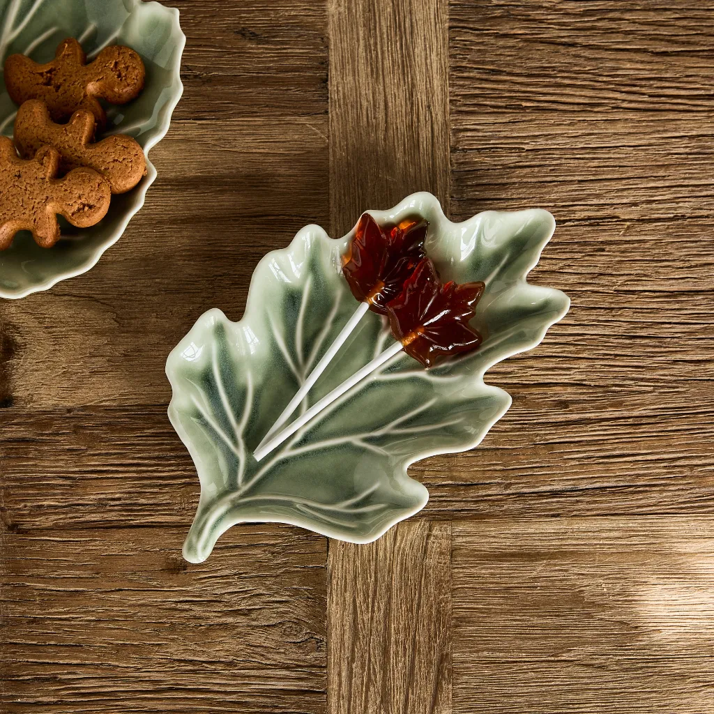 Autumn_LeafPlate_S_583010-1.webp