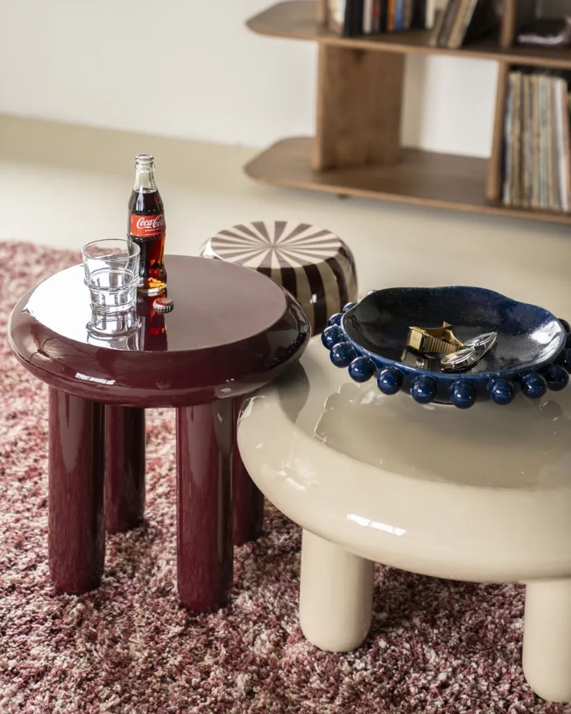 Balloon_SideTable_burgundy_sfeer2_250088.webp