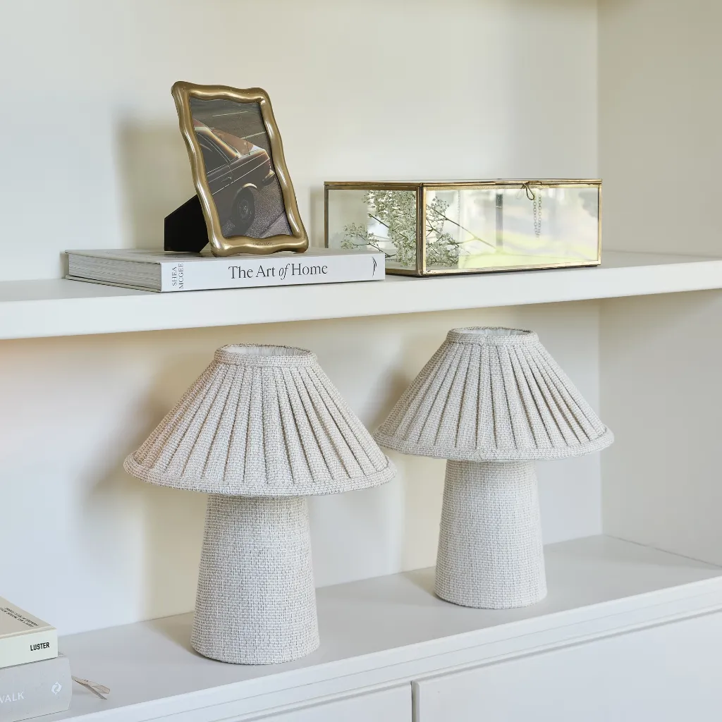 Vimodrone_TableLamp_584360-4.webp