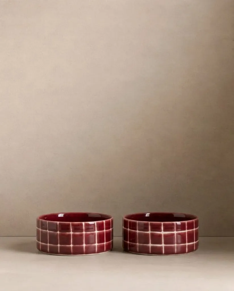 pool-stoneware-pet-bowl-14cm-burgundy-2-pieces-02.webp