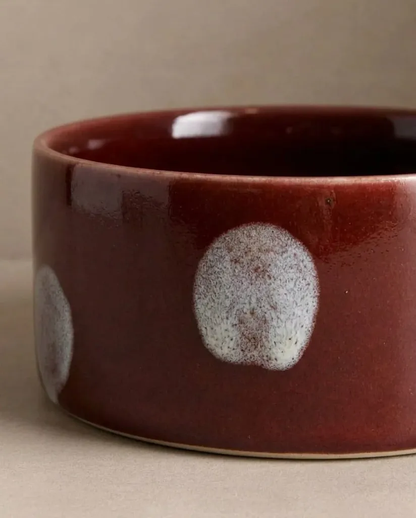 pop-dots-stoneware-pet-bowl-16cm-burgundy-2-pieces-03.webp