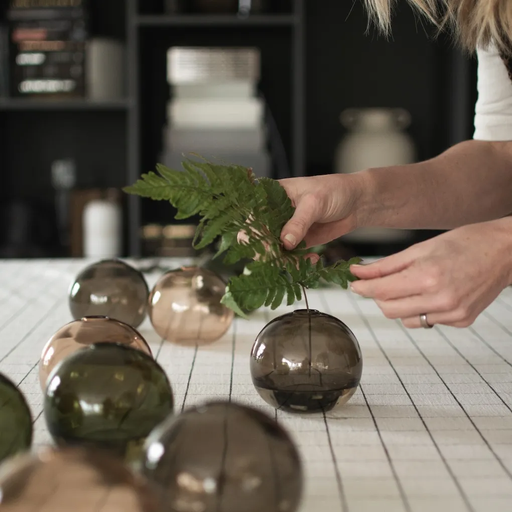 ball_vase_all_sfeer04.webp