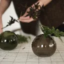 ball_vase_brown_20250901br_sfeer06.webp