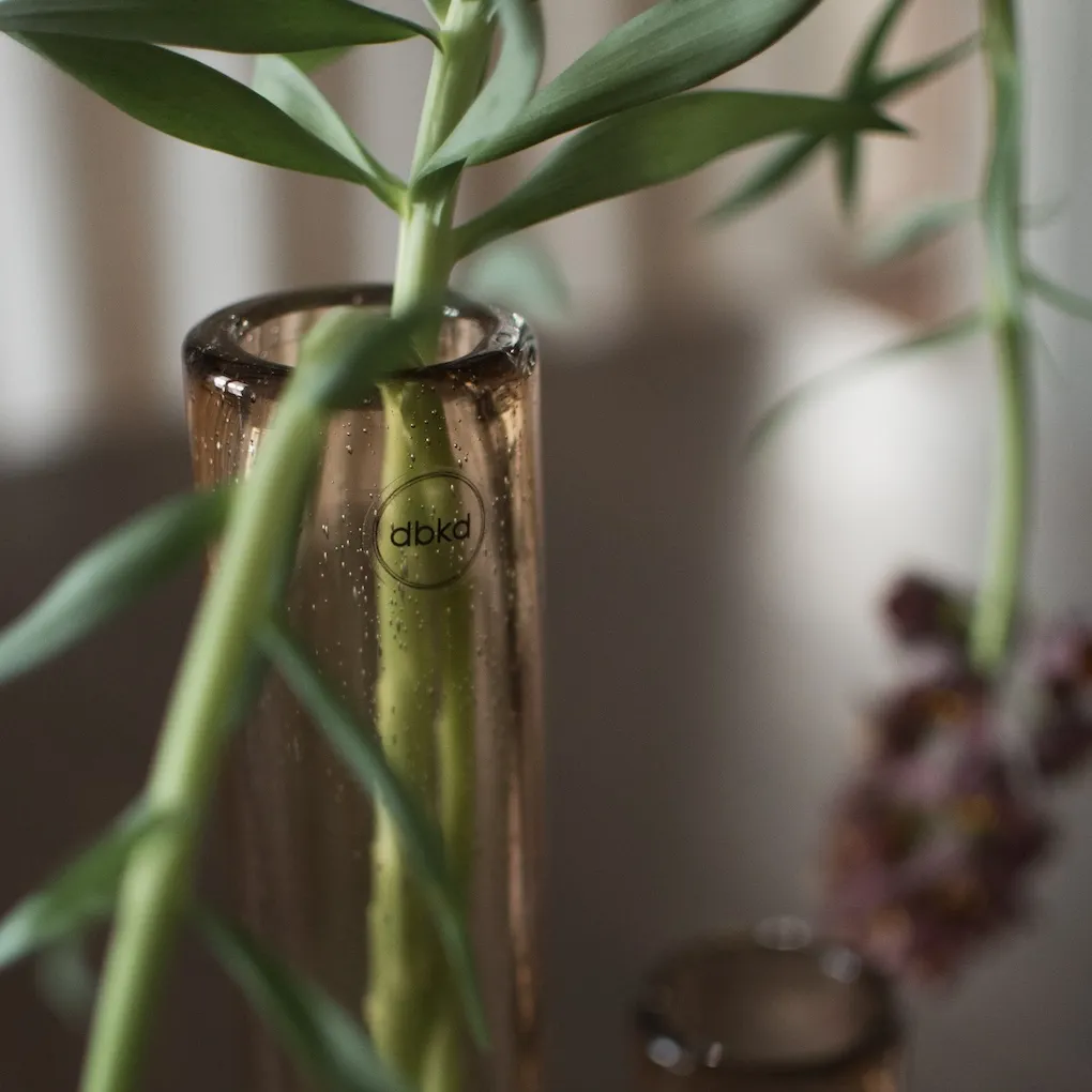 tall_vase_L+S_rust_sfeer05.webp